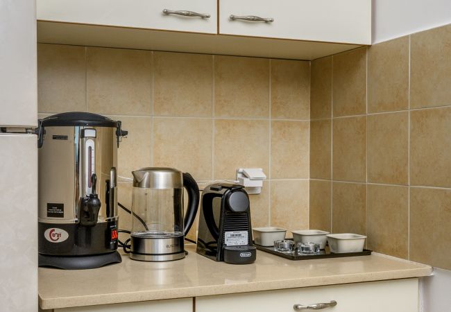 Appartement à Jerusalem - Elegant Apartment with Panoramic View Appartement à Jerusalem - Elegant Apartment with Panoramic View