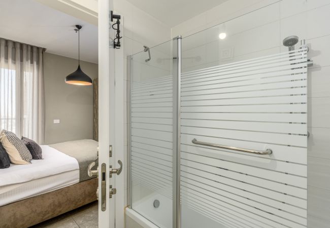 Appartement à Jerusalem - Exclusive Panoramic Savyon View Appartement à Jerusalem - Exclusive Panoramic Savyon View