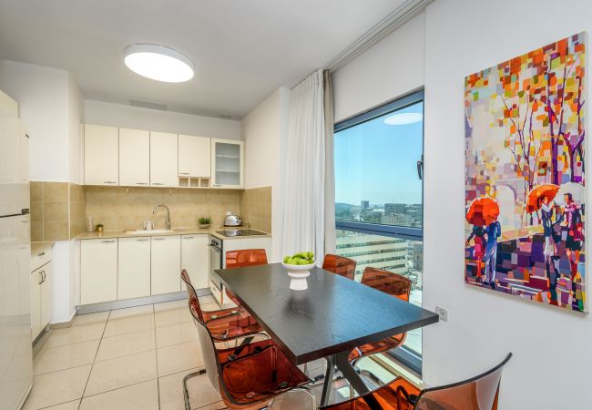 Apartment in Jerusalem - Elegant Apartment with Panoramic View Apartment in Jerusalem - Elegant Apartment with Panoramic View
