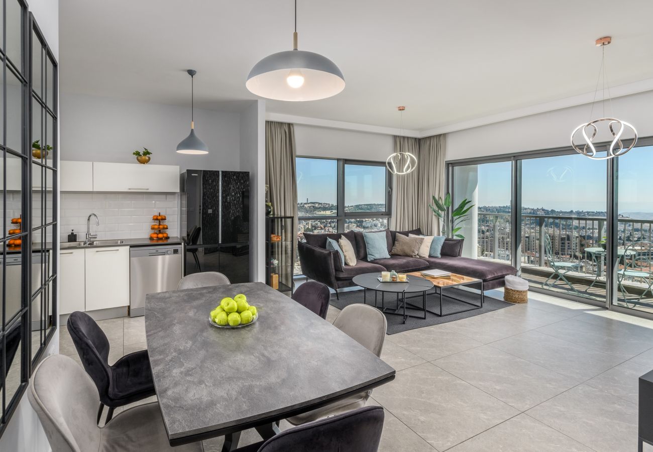 Apartment in Jerusalem - Exclusive Panoramic Savyon View