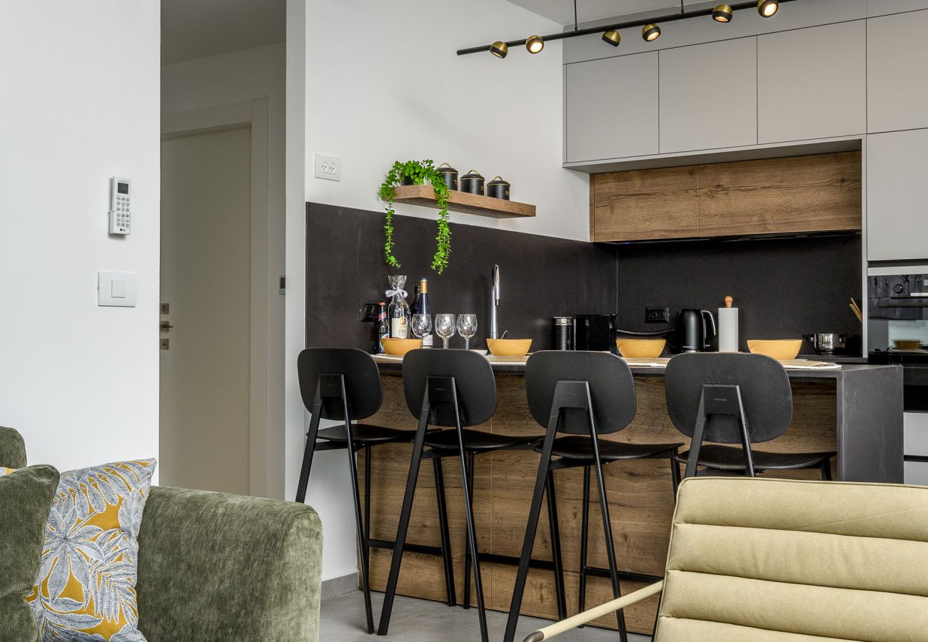 Apartment in Jerusalem - Design Apartment City Center with Balcony